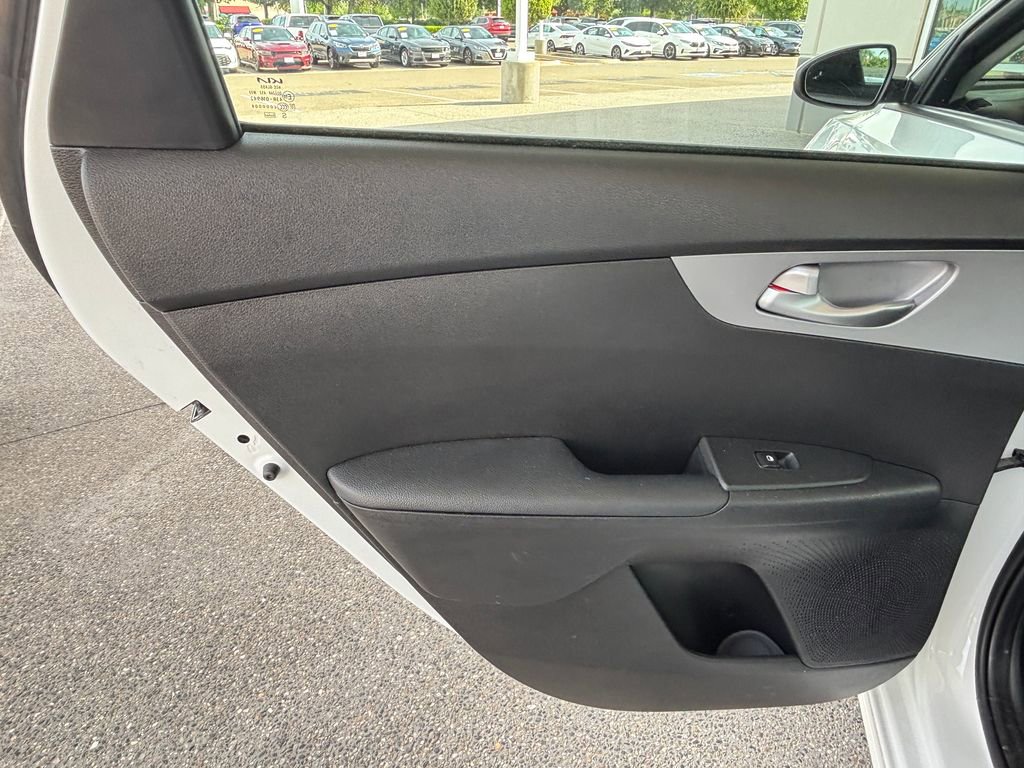 Used 2023 Kia Forte LXS image 23