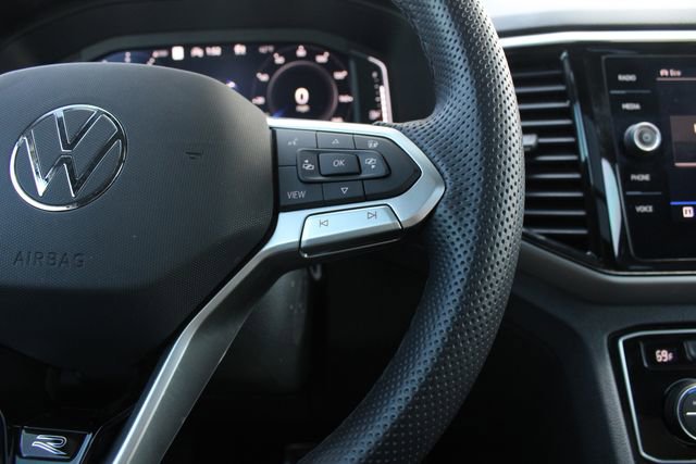 Used 2023 Volkswagen Atlas Cross Sport SEL R-Line image 15