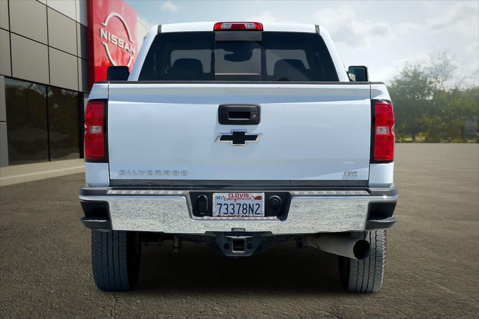 Used 2019 Chevrolet Silverado 3500 LTZ w/ Duramax Plus Package AWD/4WD image 8