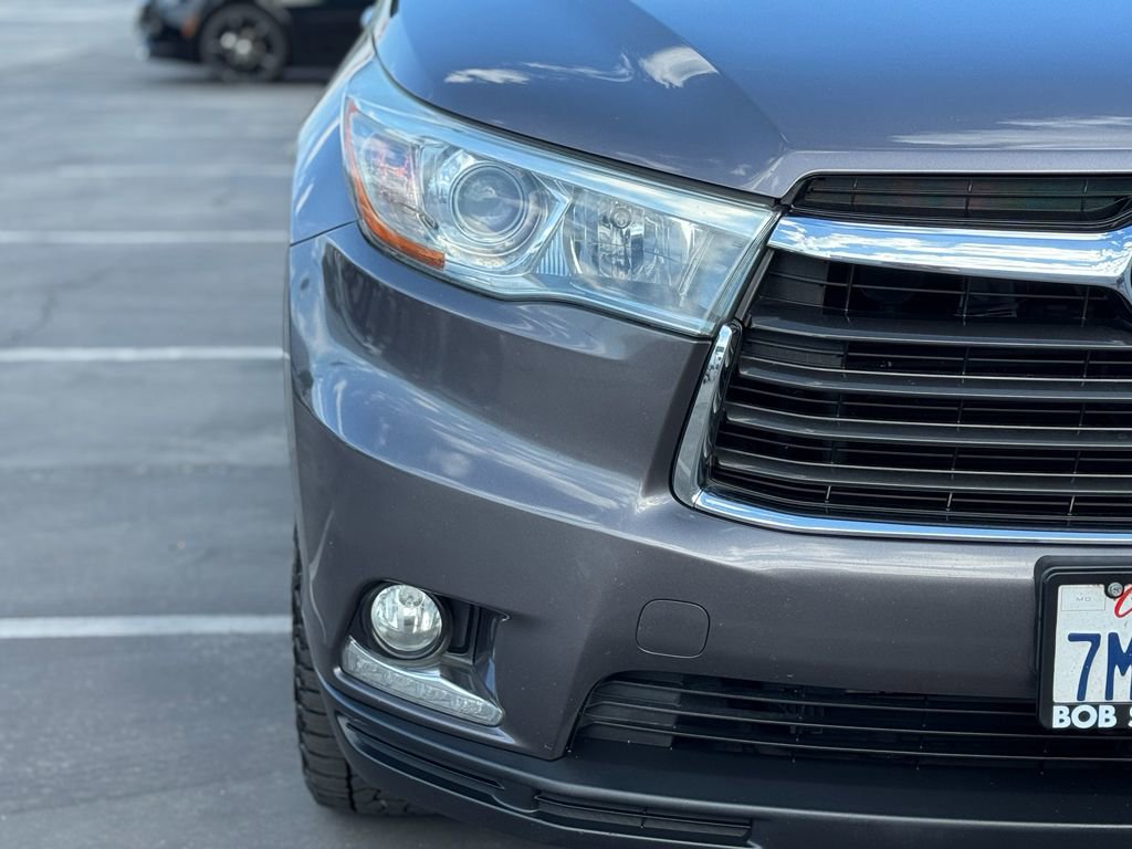 Used 2015 Toyota Highlander Limited Platinum image 9