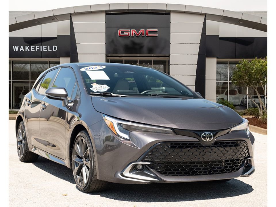 Used 2023 Toyota Corolla XSE FWD image 1