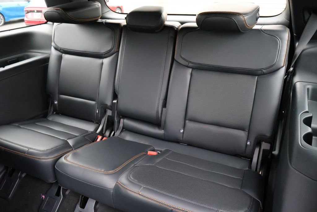 Used 2025 Ford Expedition Tremor AWD/4WD image 27