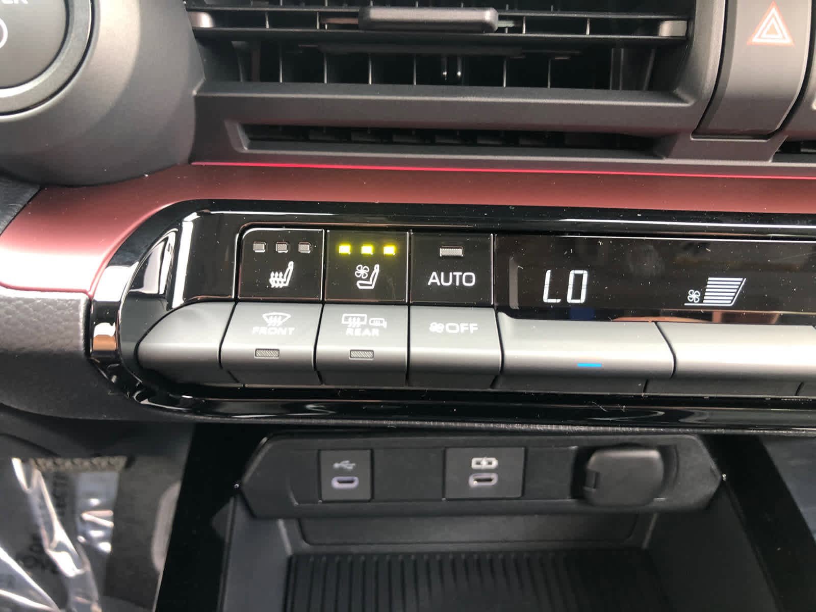 New 2026 Toyota Prius Plug-In Hybrid FWD image 20