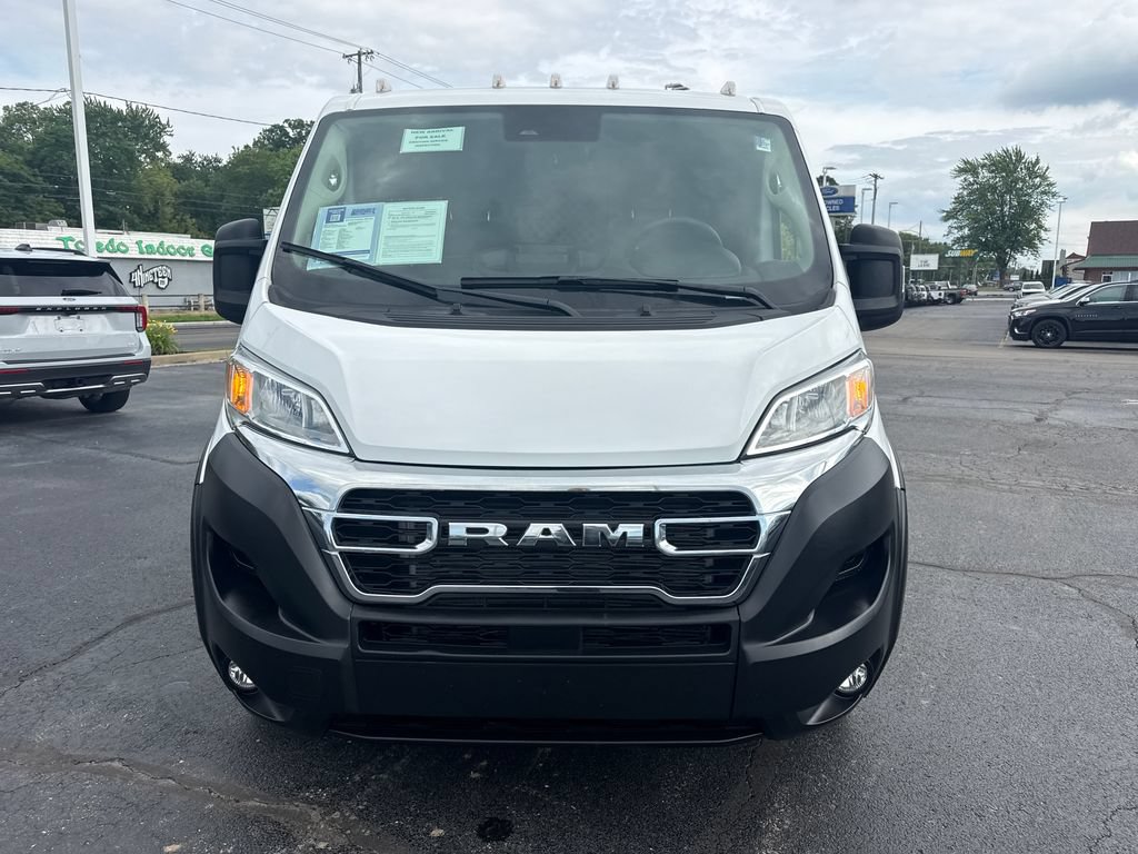 Used 2025 RAM ProMaster 2500 w/ U-Haul Equipment Group FWD video 3