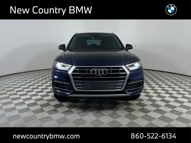 Used 2018 Audi Q5 Prestige w/ Prestige Package image 2