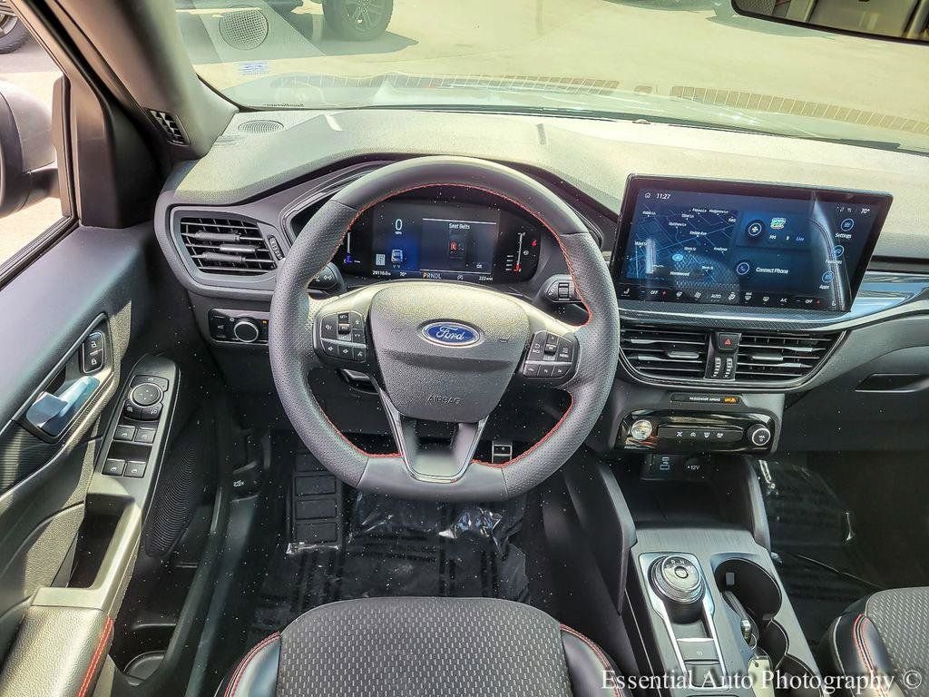 Used 2023 Ford Escape ST-Line w/ Tech Pack #1 image 12