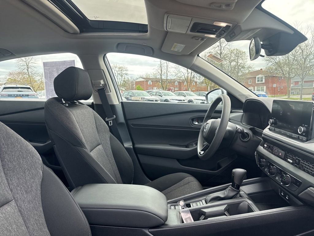 Used 2024 Honda Accord EX image 18