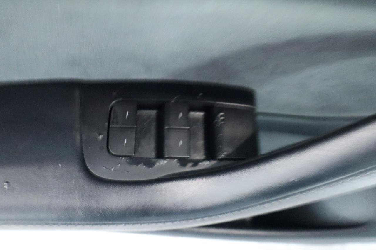 Used 2023 Tesla Model 3 Standard Range RWD image 21