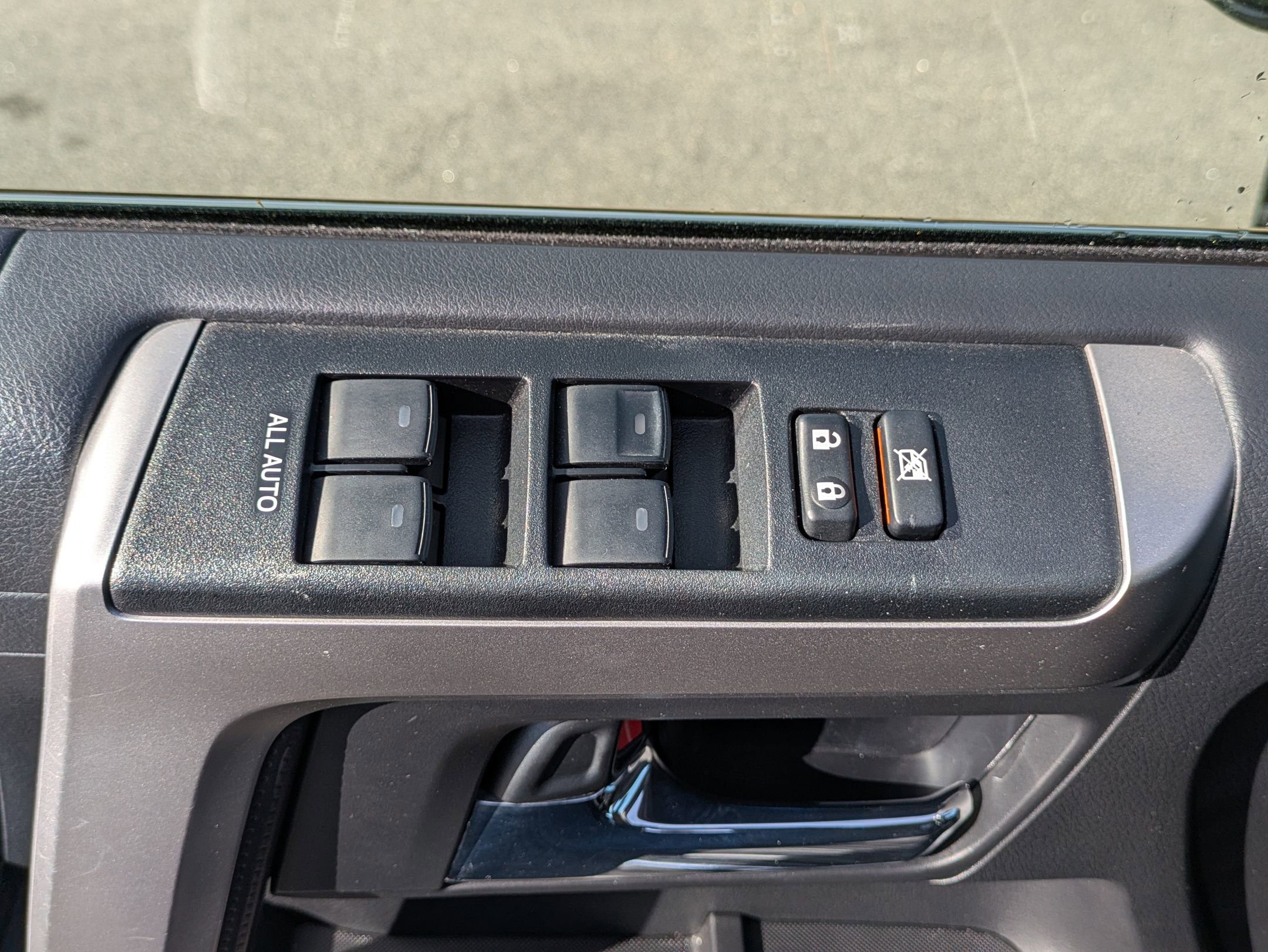 Used 2024 Toyota 4Runner Limited image 21