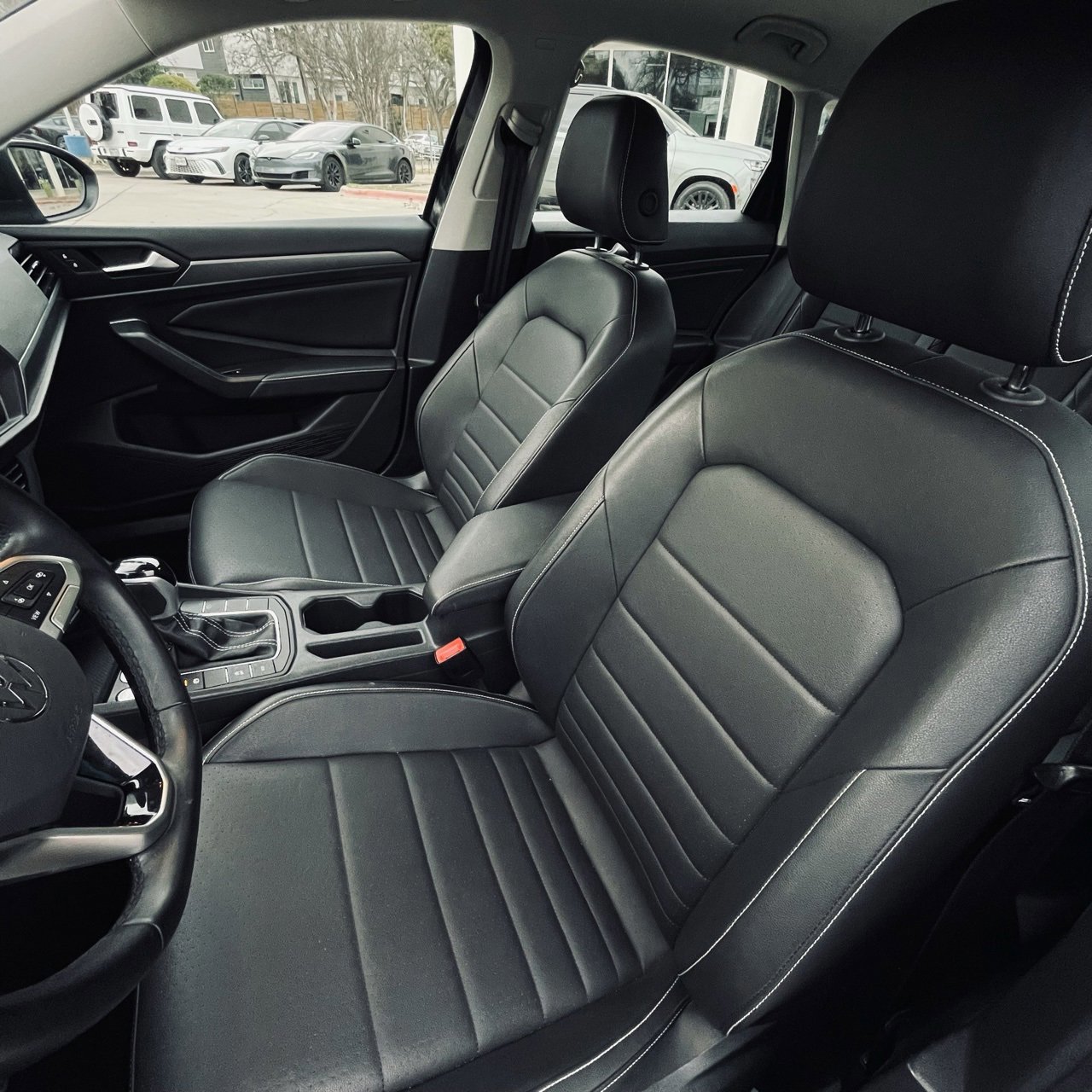 Used 2024 Volkswagen Jetta SE image 22