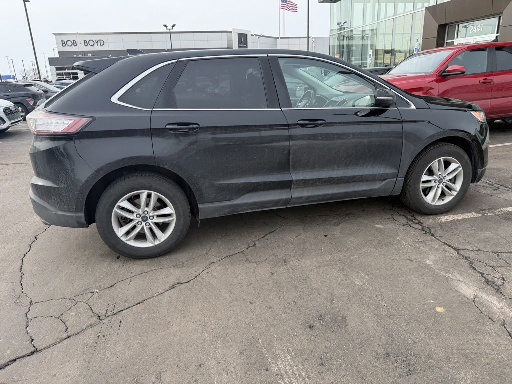 Used 2016 Ford Edge SEL w/ Equipment Group 201A image 3