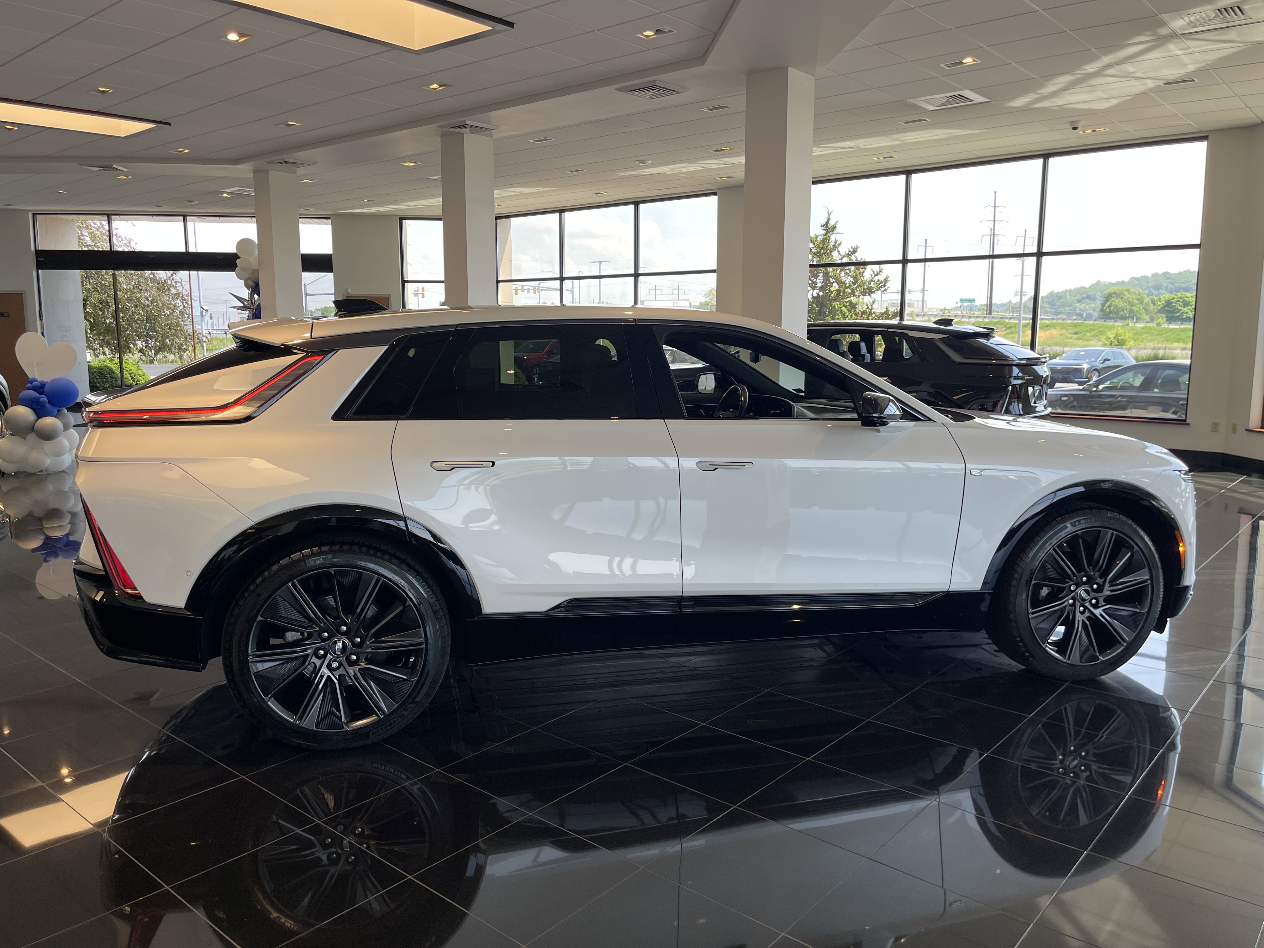 Certified 2024 Cadillac Lyriq Sport w/ Nappa Leather Package AWD/4WD image 7
