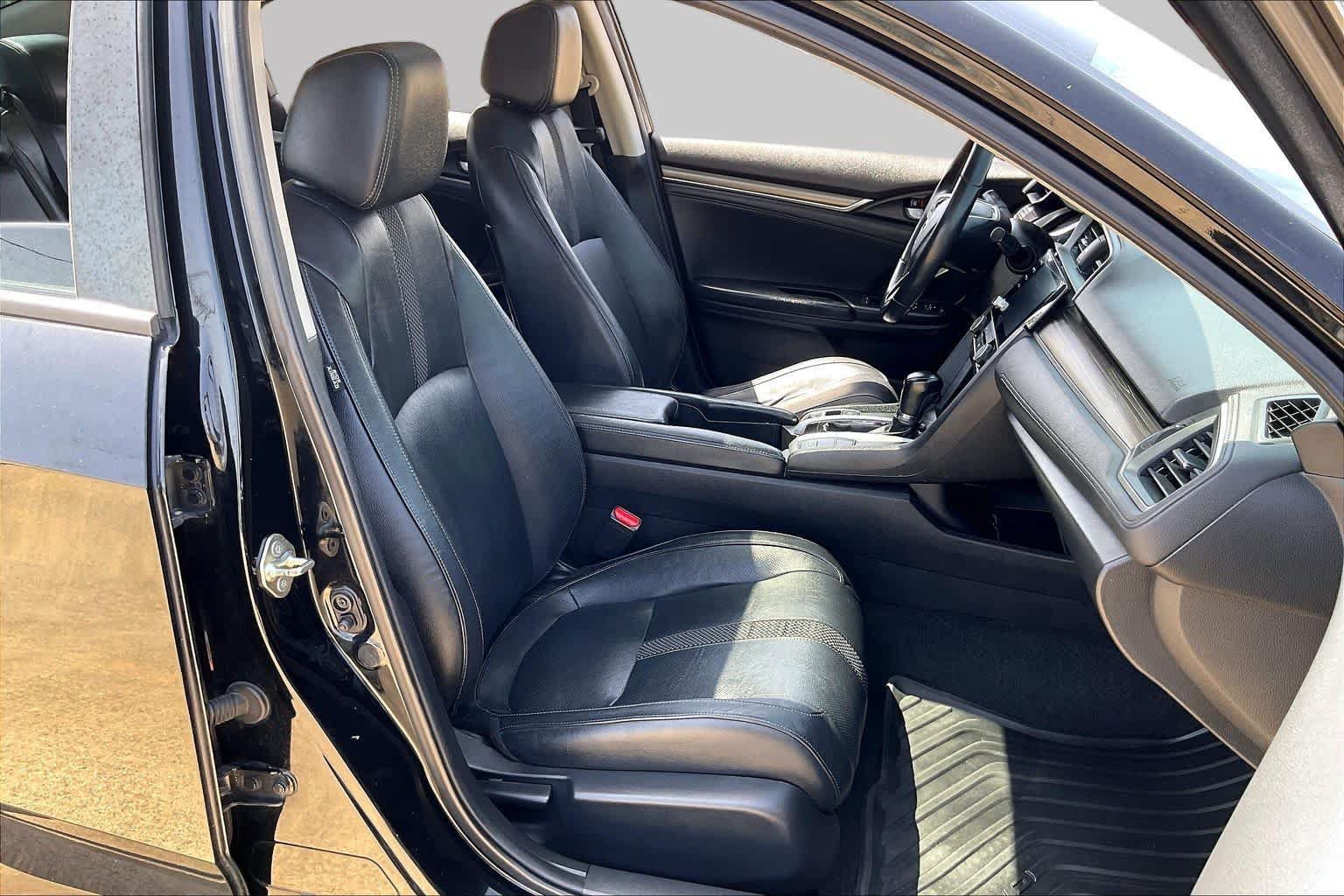 Used 2019 Honda Civic EX-L image 9