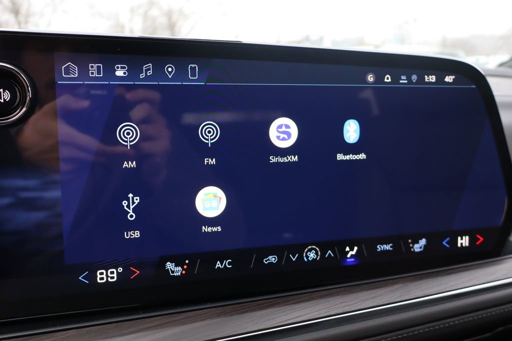 New 2026 Chevrolet Suburban LT image 21