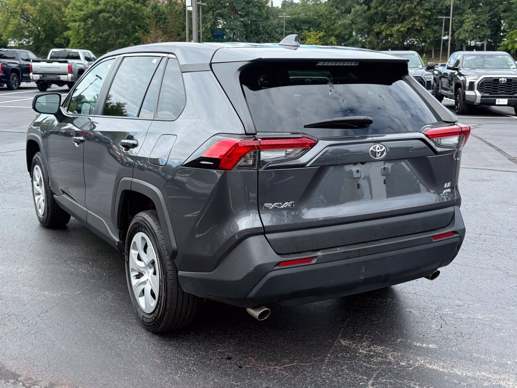 Certified 2023 Toyota RAV4 LE AWD/4WD image 5