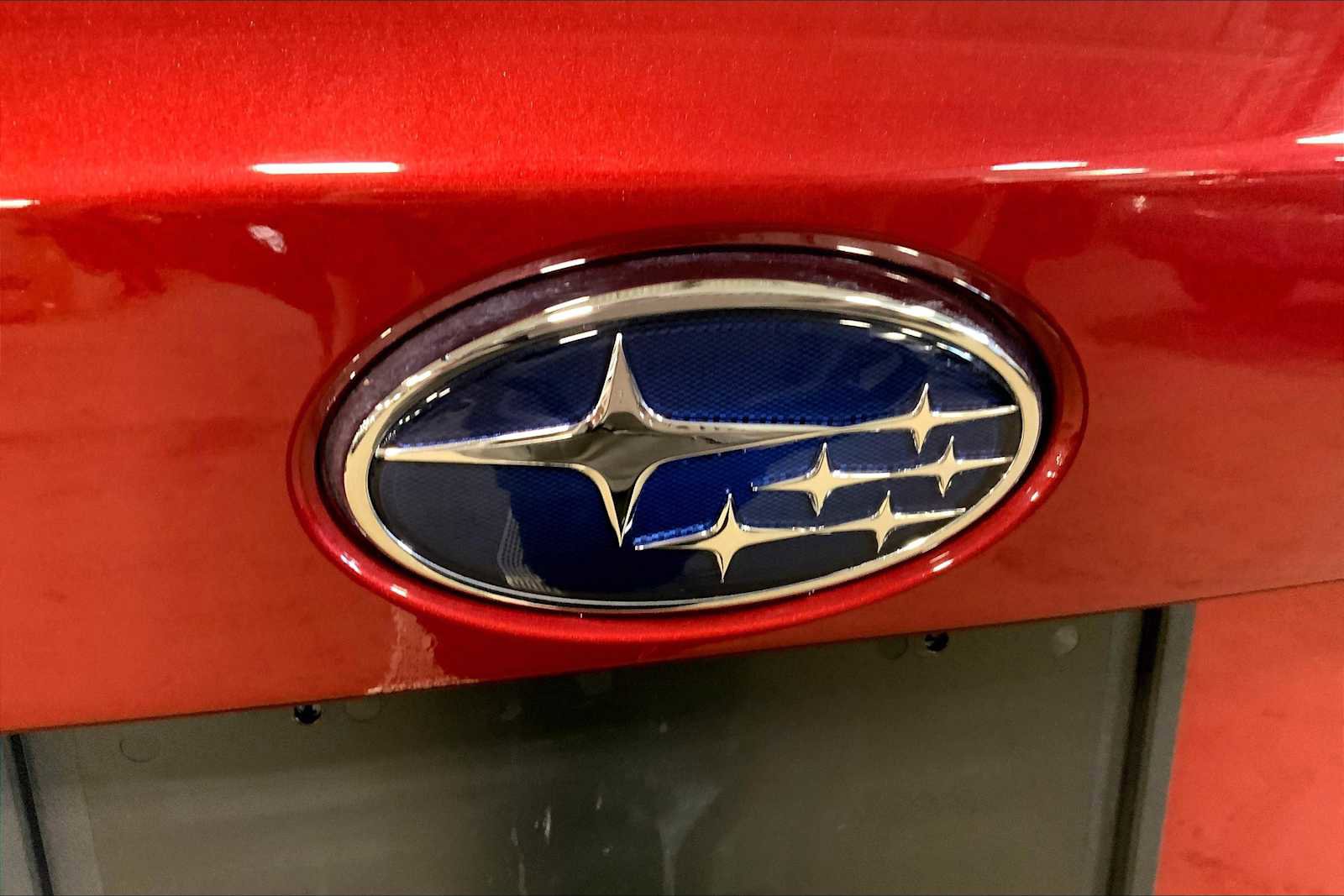 Certified 2025 Subaru Outback Premium image 32