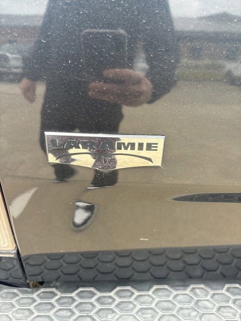 Used 2016 RAM 1500 Laramie w/ Convenience Group image 9