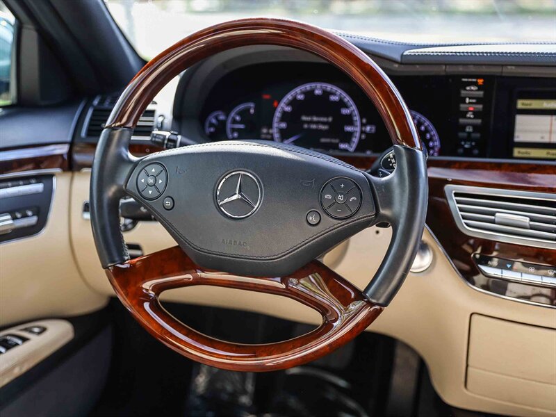 Used 2012 Mercedes-Benz S 550 image 20