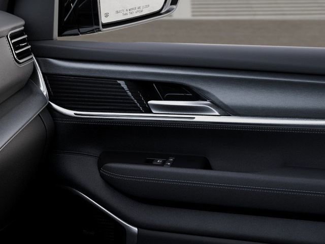 New 2026 Jeep Grand Wagoneer Limited AWD/4WD image 25