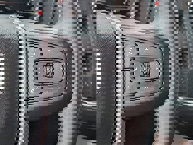 Used 2024 GMC Yukon SLT w/ SLT Luxury Package image 20