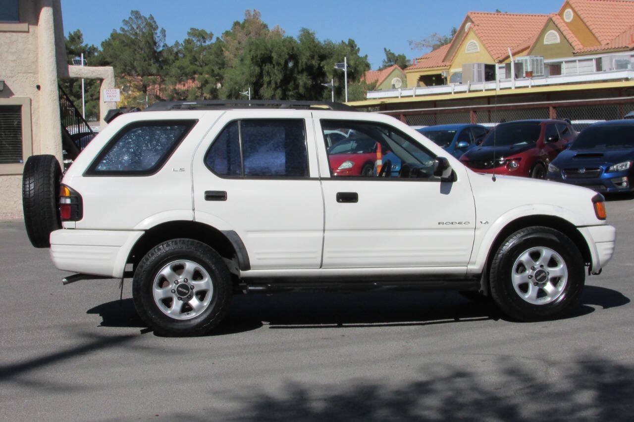 Used 1999 Isuzu Rodeo LS RWD image 9