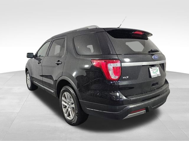 Used 2019 Ford Explorer XLT w/ Equipment Group 201A AWD/4WD image 5