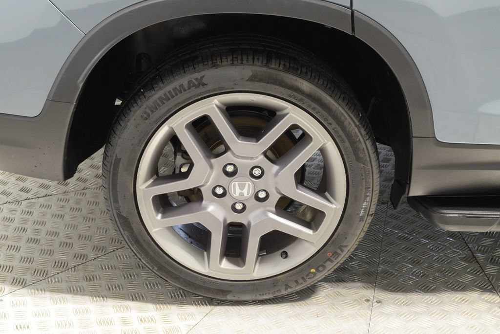 Used 2023 Honda Passport EX-L image 38