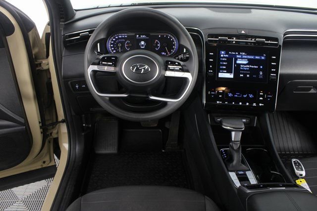 Used 2024 Hyundai Santa Cruz SEL image 11