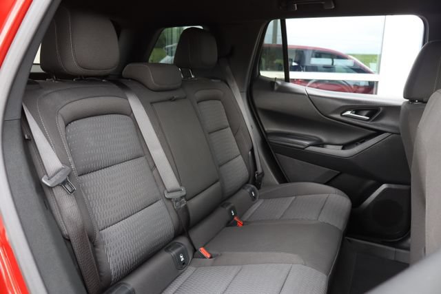 Used 2026 Chevrolet Equinox LT AWD/4WD image 29