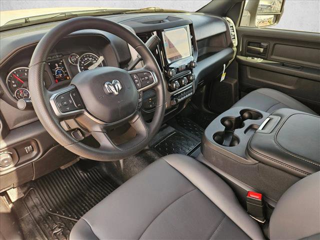 New 2026 RAM 5500 Tradesman AWD/4WD video 3