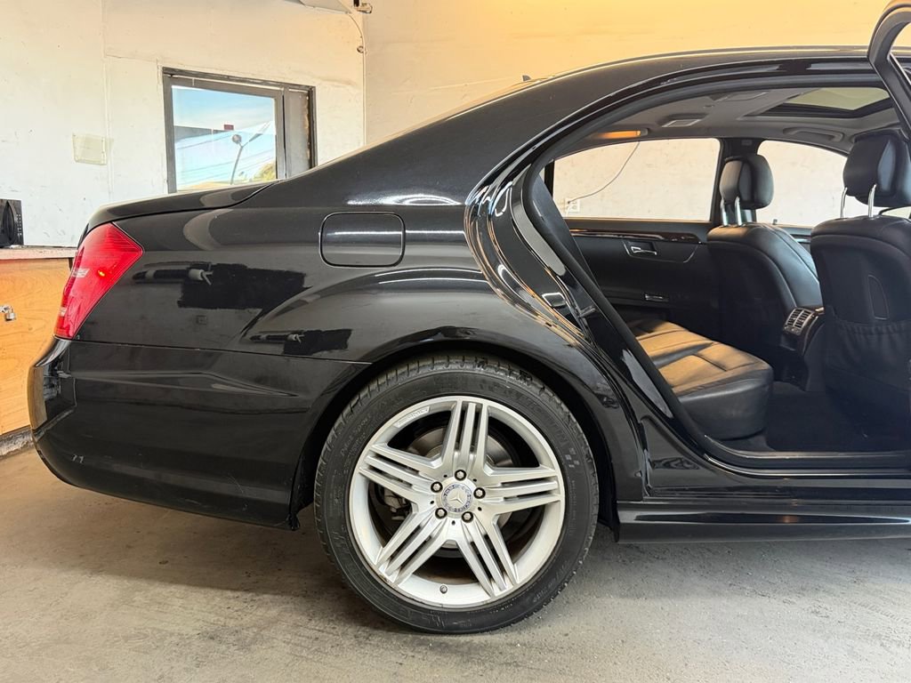 Used 2012 Mercedes-Benz S 550 image 17