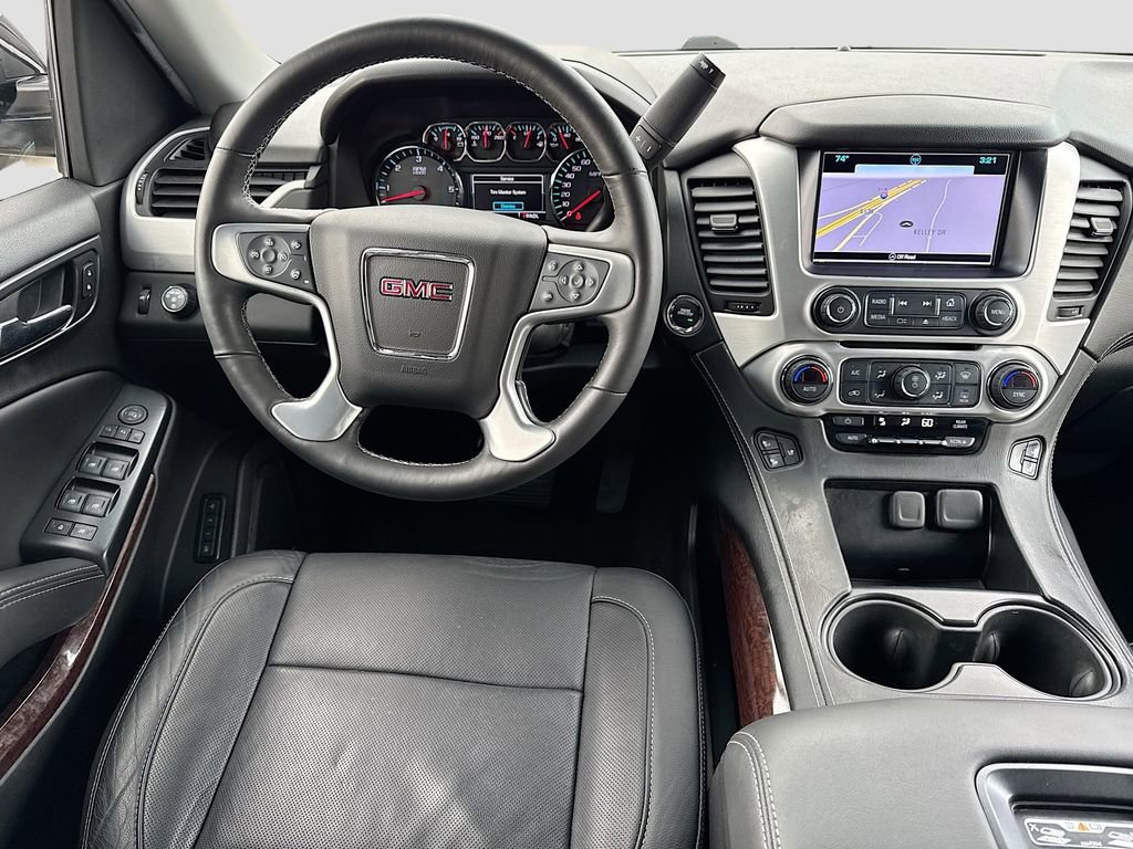 Used 2017 GMC Yukon XL SLT w/ Premium Edition image 30