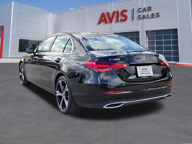 Used 2025 Mercedes-Benz C 300 Sedan image 10