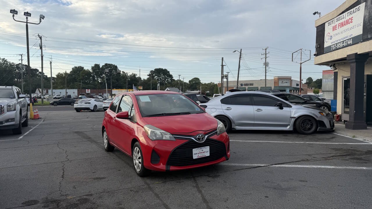 Used 2015 Toyota Yaris L FWD image 17
