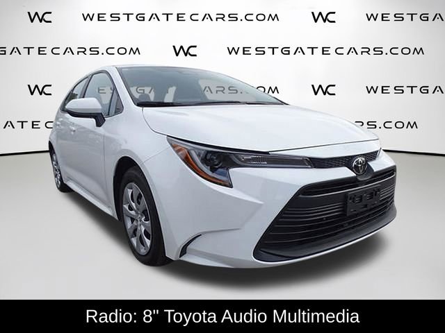 Used 2024 Toyota Corolla LE FWD image 2