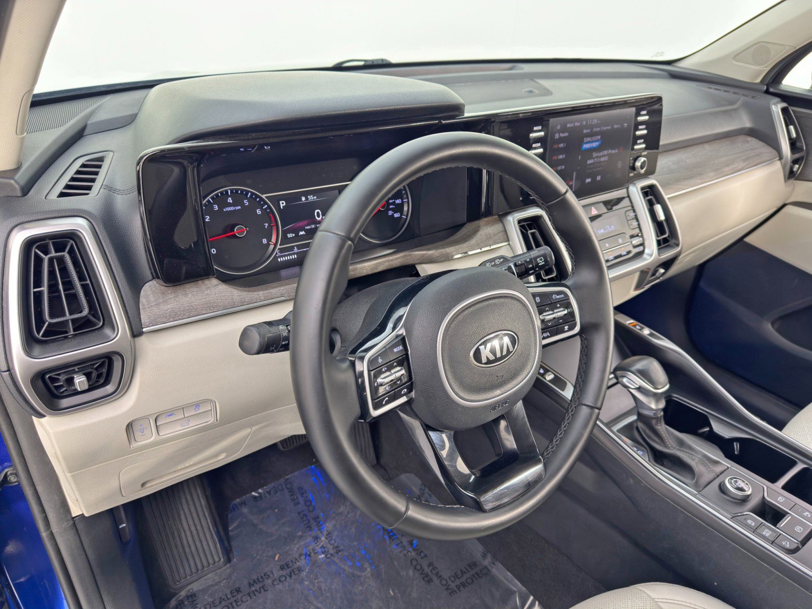 Used 2021 Kia Sorento EX image 12