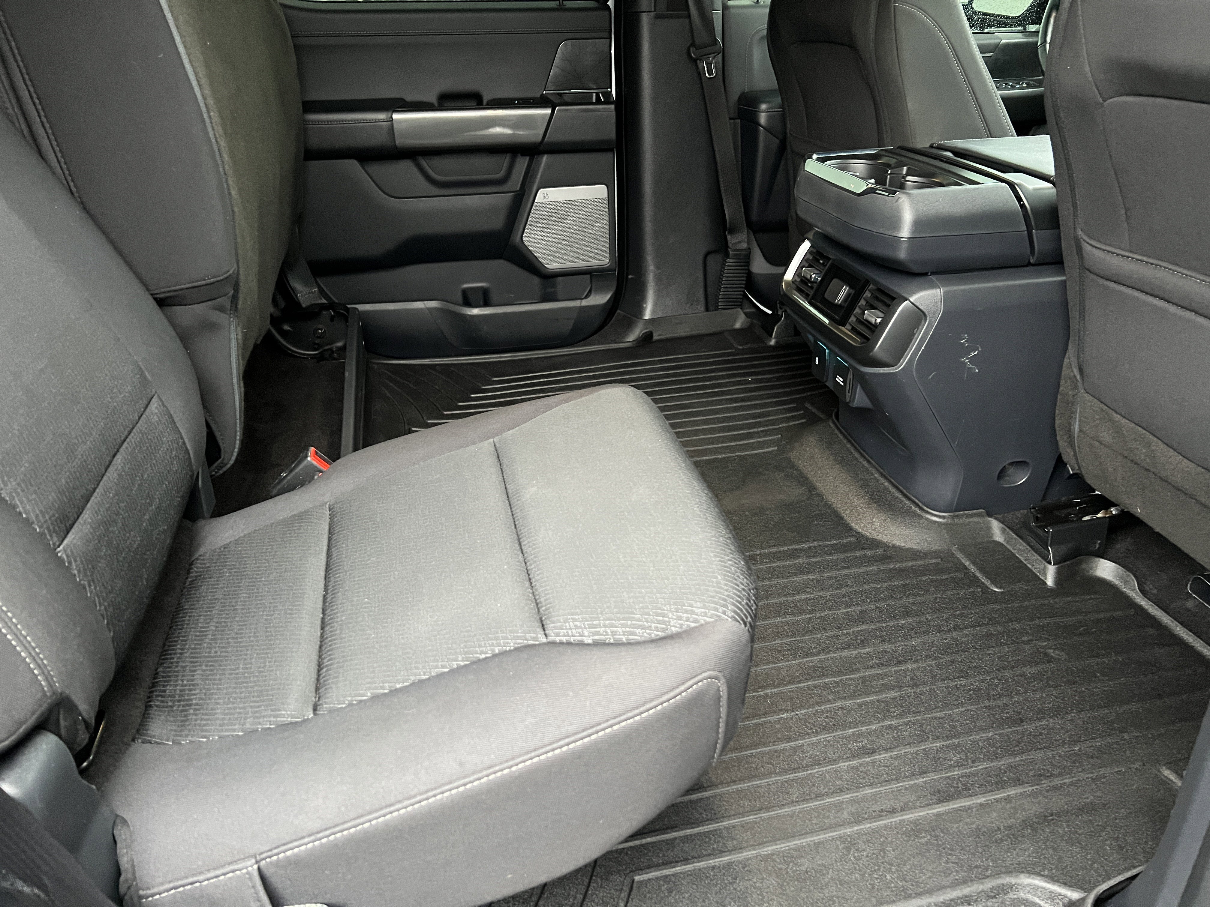 Used 2022 Ford F150 XLT w/ Equipment Group 302A High image 17