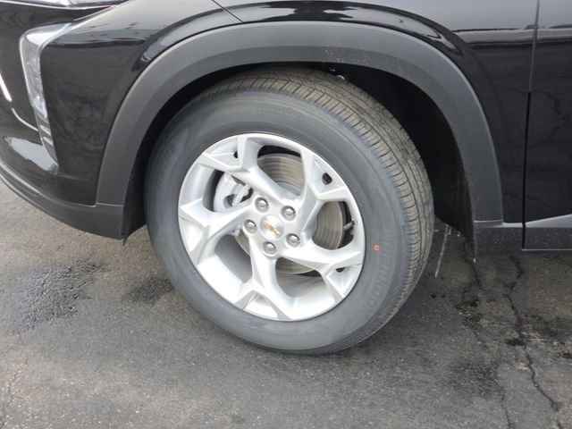 New 2026 Chevrolet Trax LS w/ LS Convenience Package image 21