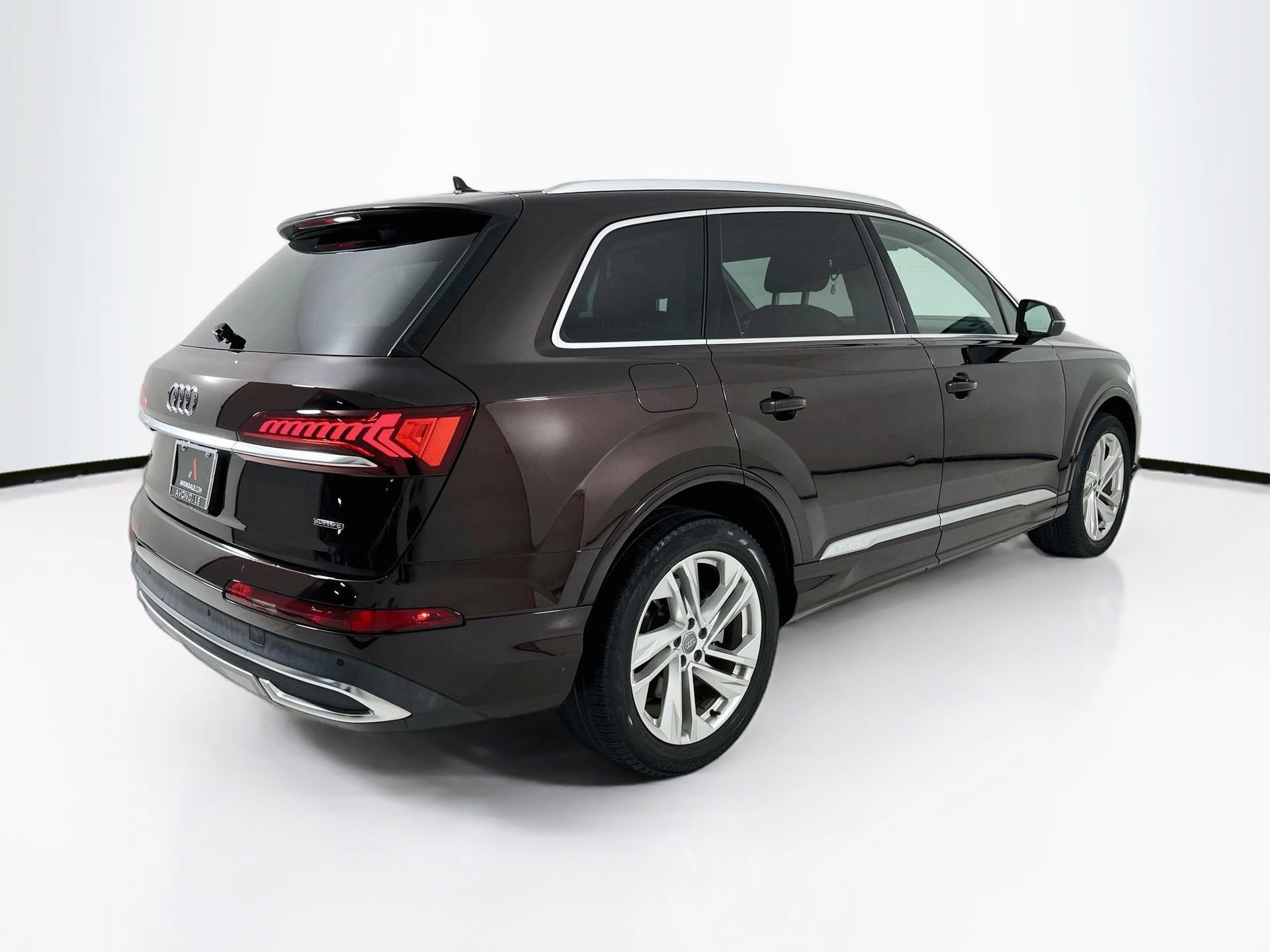 Used 2020 Audi Q7 2.0T Premium w/ Convenience Package AWD/4WD image 8