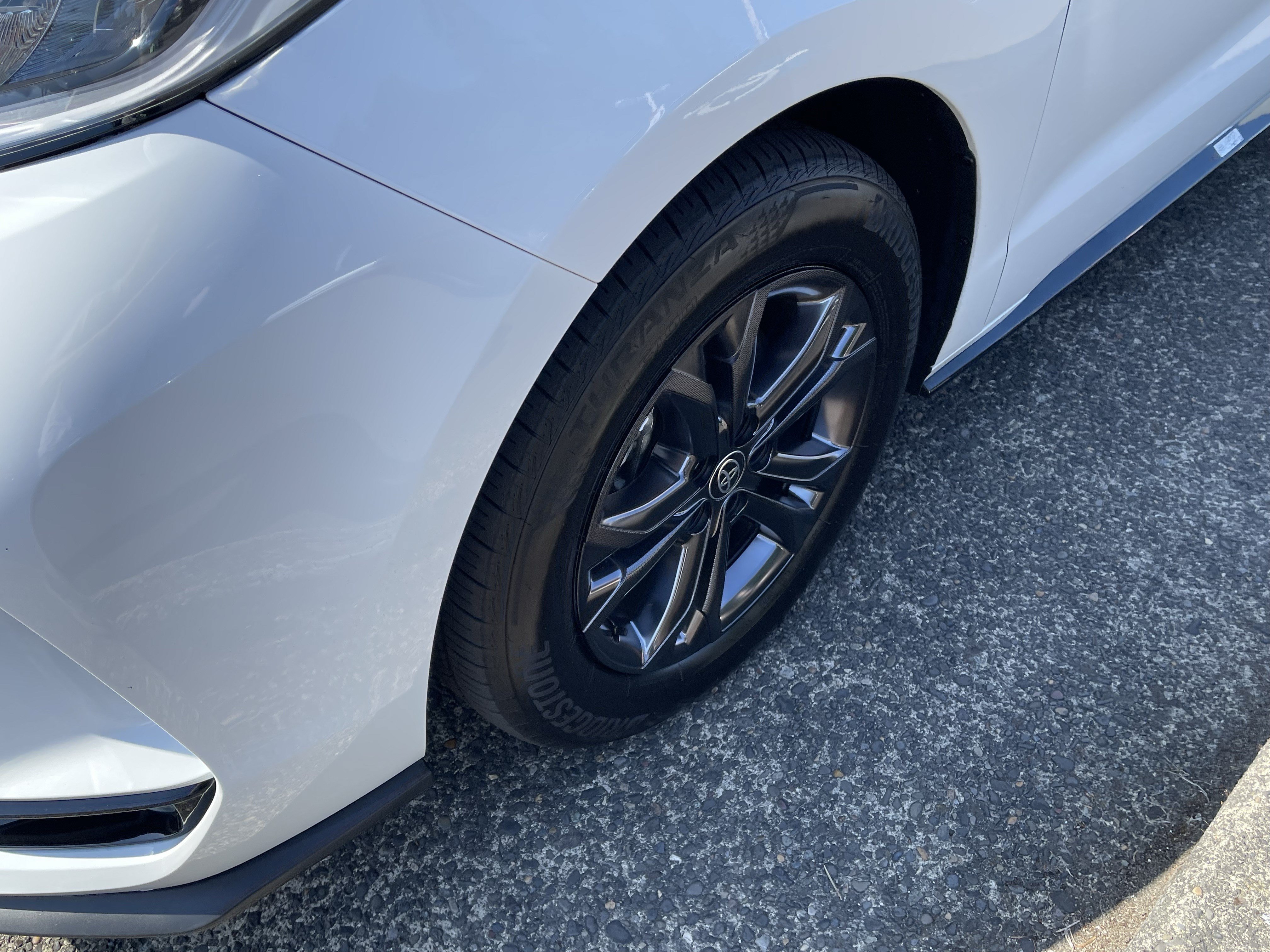 Certified 2025 Toyota Sienna XSE w/ XSE Premium Package AWD/4WD image 8