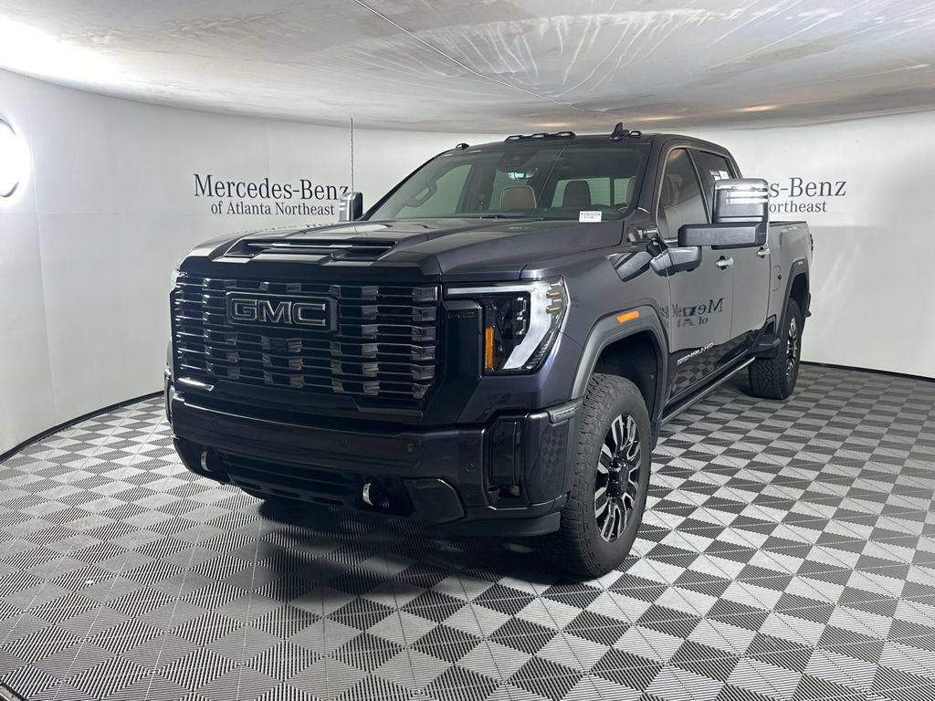 Used 2025 GMC Sierra 2500 Denali Ultimate AWD/4WD image 3