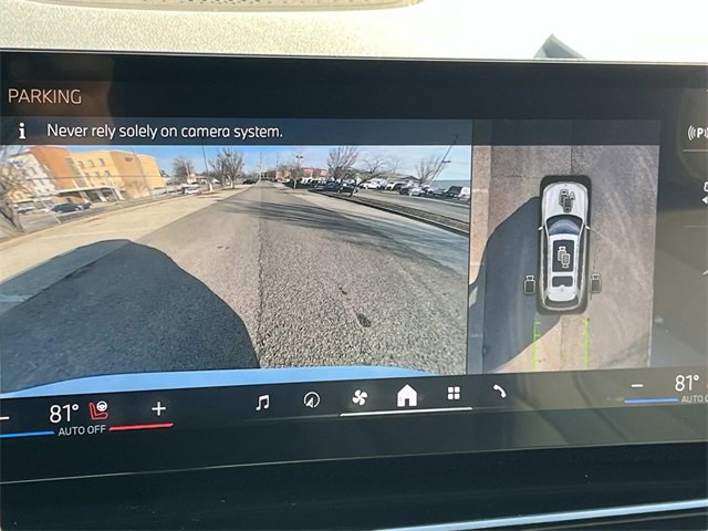 Used 2024 BMW X7 xDrive40i w/ Executive Package image 50