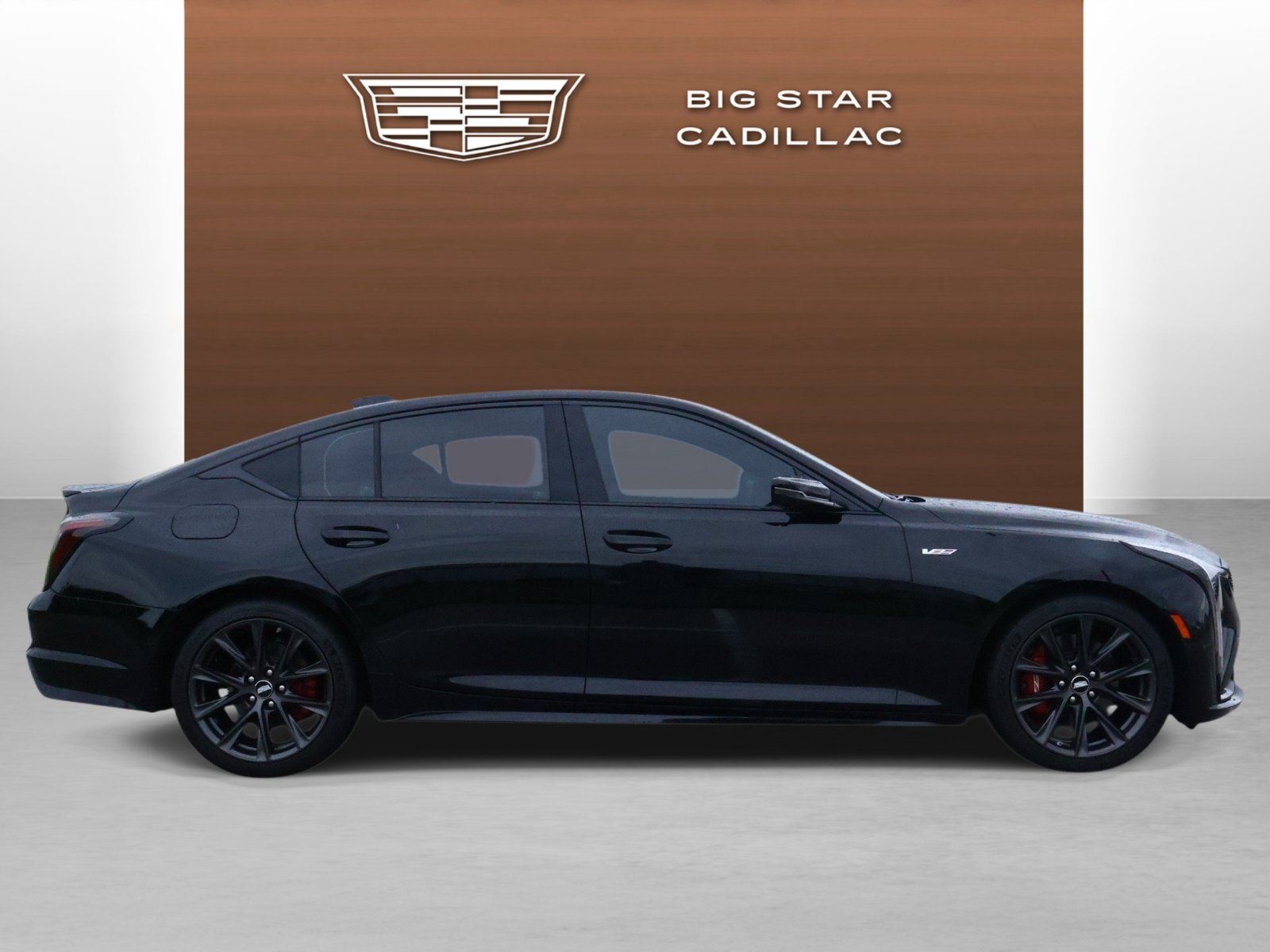 Used 2026 Cadillac CT5 V RWD image 6