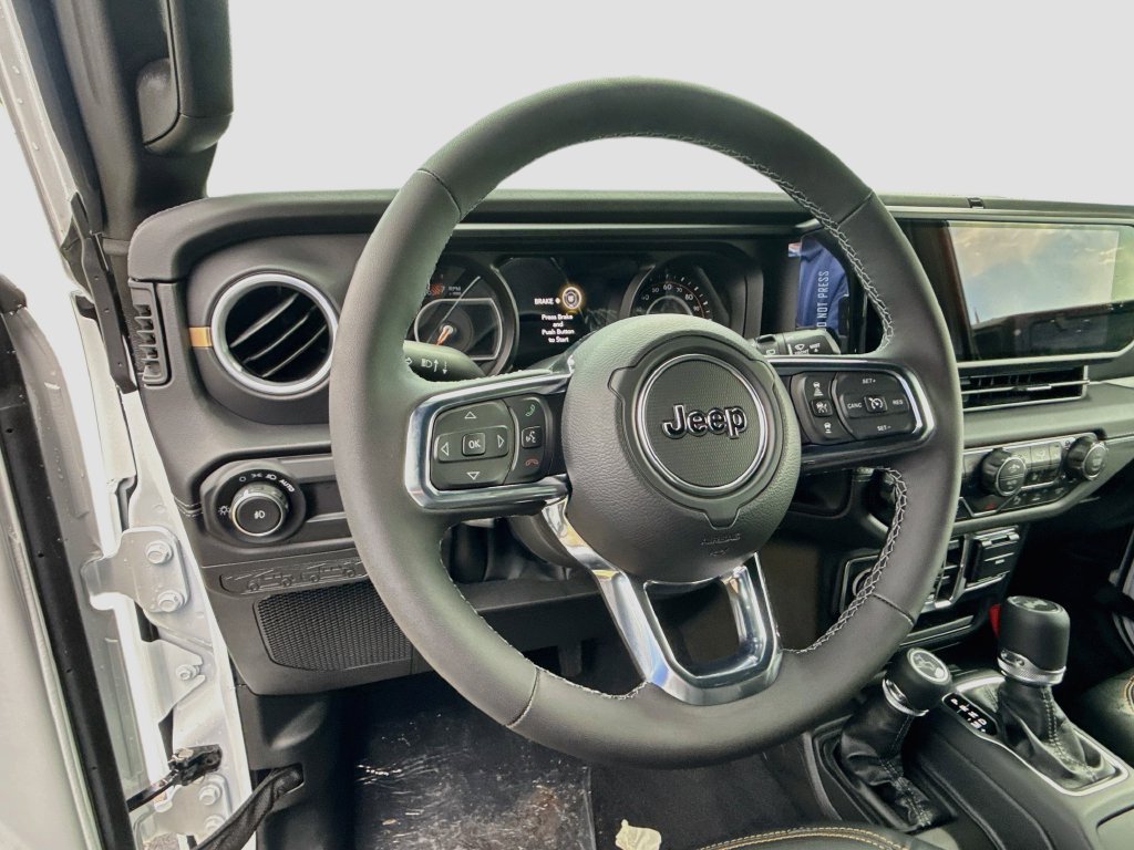 New 2027 Jeep Wrangler Unlimited Sahara AWD/4WD image 11