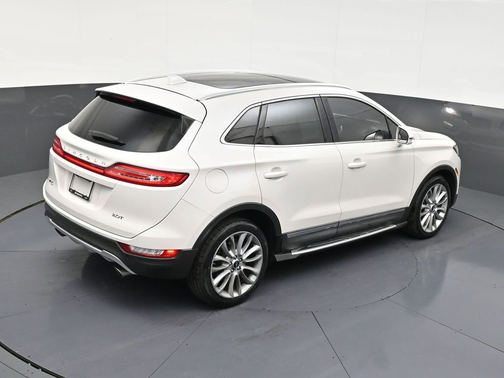Used 2017 Lincoln MKC Reserve image 16