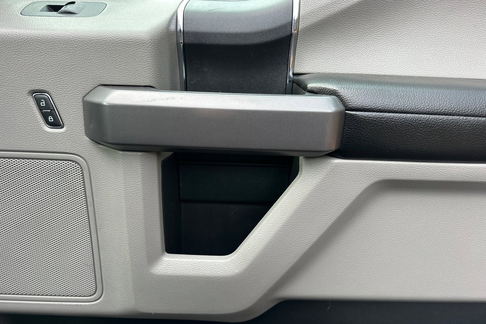 Used 2020 Ford F150 XLT w/ Max Trailer Tow Package image 18