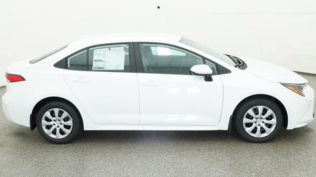 New 2027 Toyota Corolla LE FWD image 11