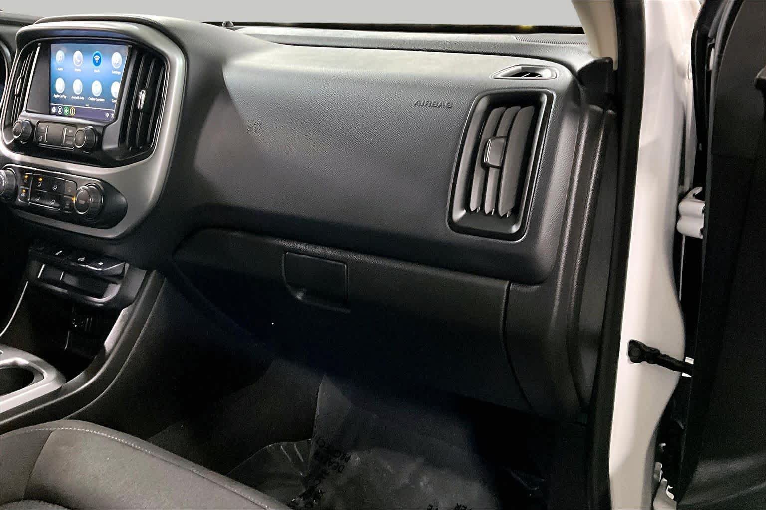 Used 2022 Chevrolet Colorado LT w/ LT Convenience Package AWD/4WD image 19