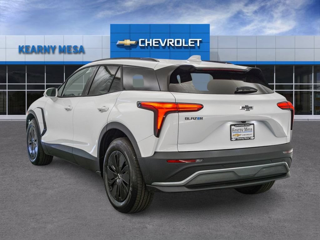 New 2026 Chevrolet Blazer EV LT w/ Midnight/Sport Edition FWD image 6