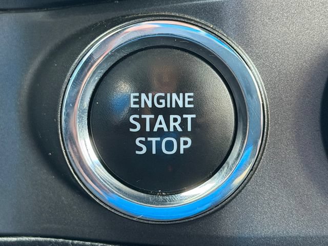 Used 2016 Toyota Tacoma TRD Sport AWD/4WD image 38